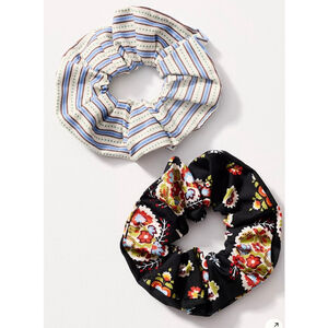 Vera Bradley x Anthropologie x Vera Bradley Printed Scrunchies, Set of 2